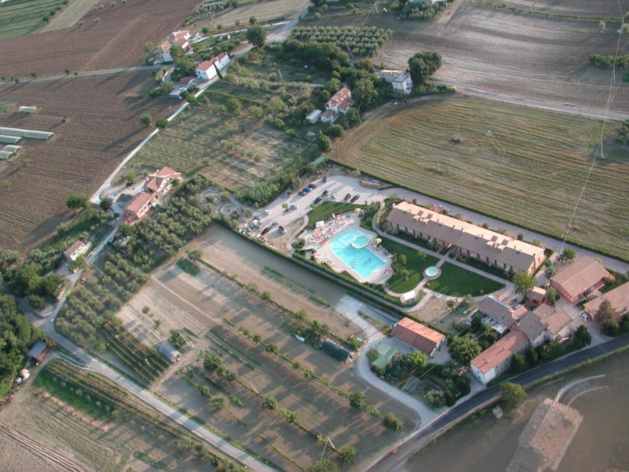 Valle Del Metauro Country House Montemaggiore al Metauro Eksteriør billede